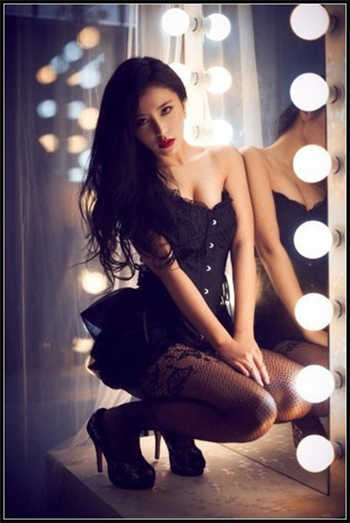 浅浅的金属拘束支架美束