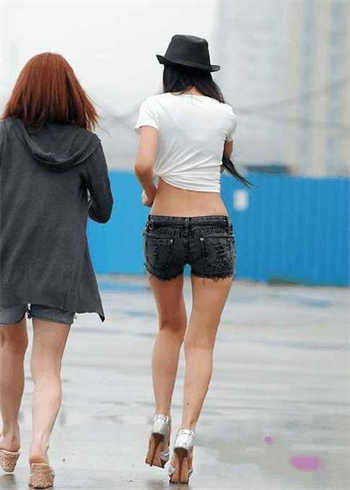 课外辅导中字在线免费观看