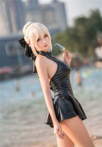 妻子安妮 公司 阿伟