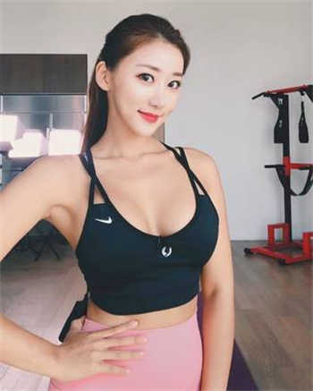 天美传媒新娘妈妈金妍