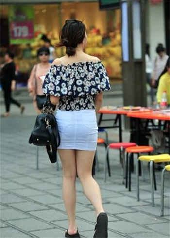 我在火车上和母亲做