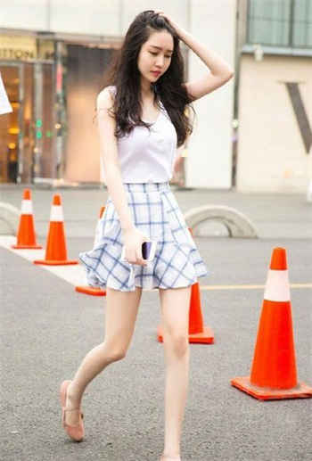 辛尤里照片