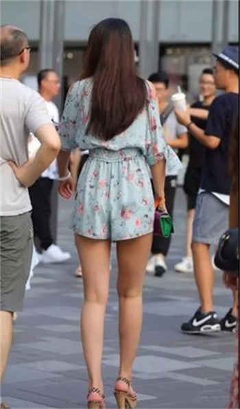 杨一凡原视频