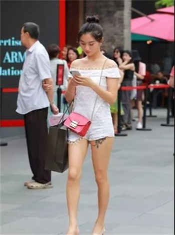刘亦菲裸浴捏奶照视频