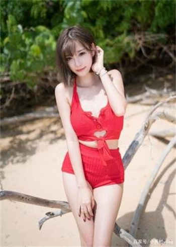 慧玉和两个老板