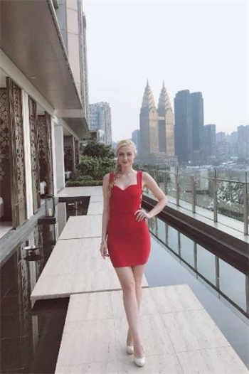 鬼灭之刃女主泳装