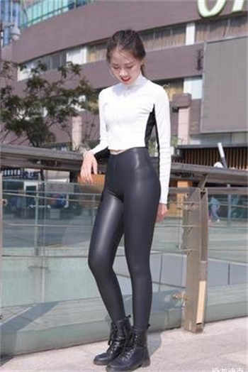 大浴女中的女性形象
