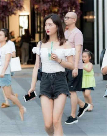 国际版抖音怎么设置成中文