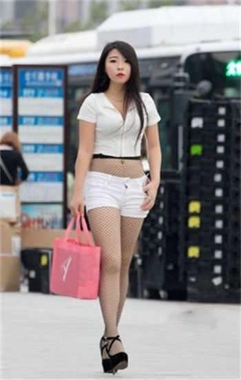 聊客app