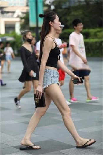 猫爪影像林怡梦在线播放