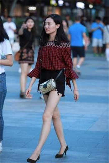 i彩虹周年版会员
