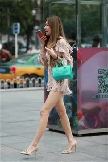 穿越后我成了再逃王妃