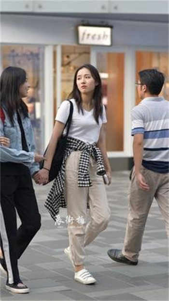 将就小说女主角叫许沐白