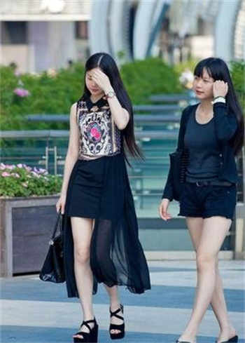 隔壁的女孩中文完整版