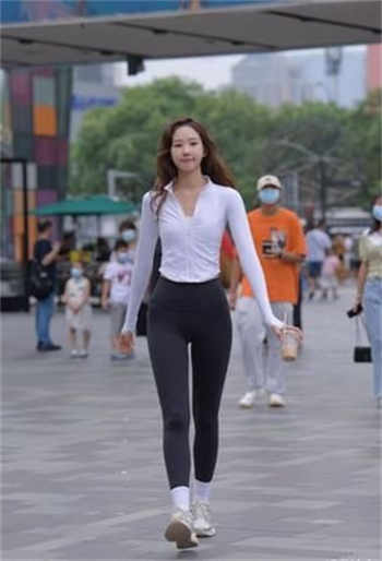 卖房陪客户
