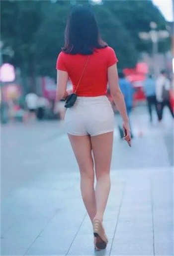 女子为了钱既然买身