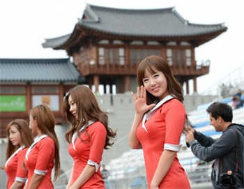 蕉谈兄妹女主叫什么